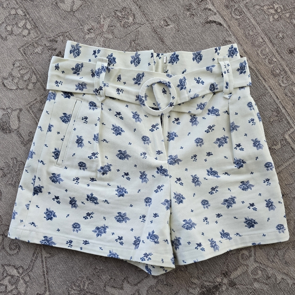Sezane White Floral Deia Shorts Size 4/36